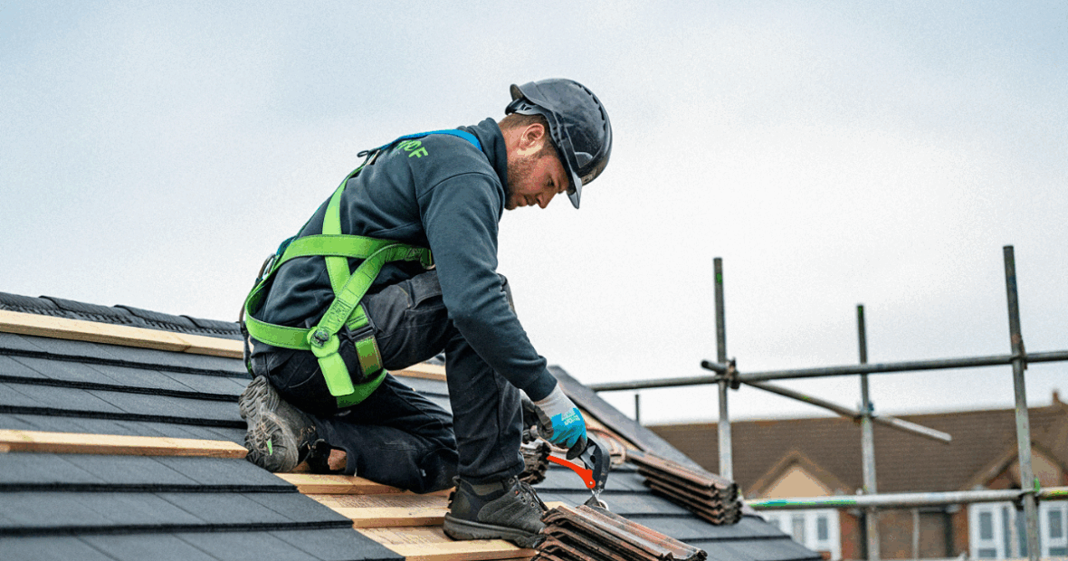 How Much Do Roofers Earn in the UK? A Comprehensive Salary Guide